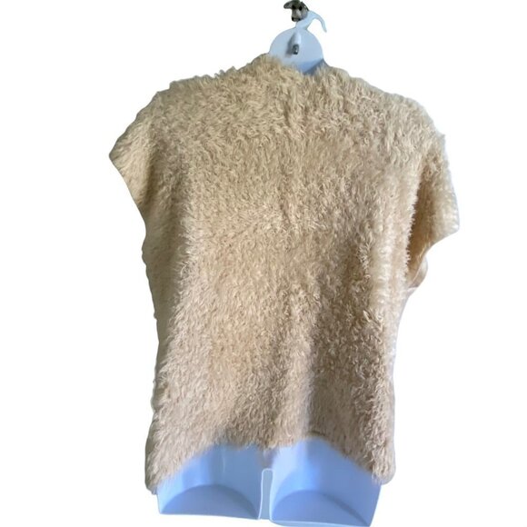 D&Y Open Front Sleeveless Sweater Vest Soft and Shaggy - Picture 6 of 8
